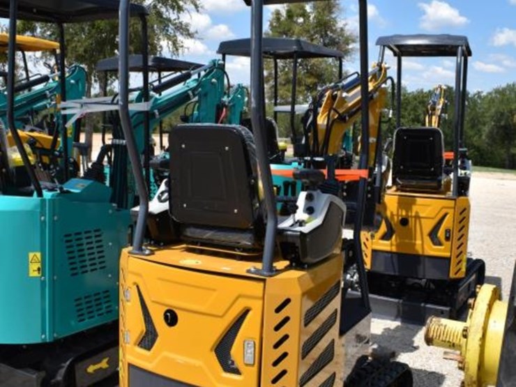 mx12rx-mini-excavator-(serial-#-mx12rx2025j001059)-(k)-image-3