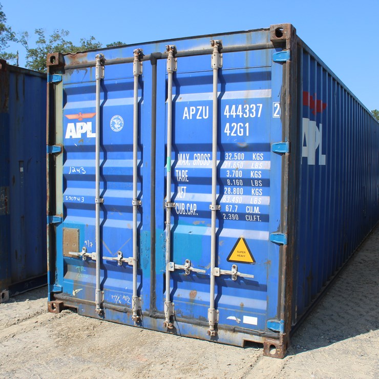 #1243 • 40 FT CONTAINER