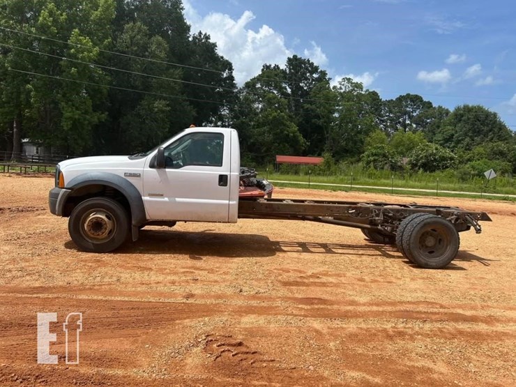 2006-ford-f550-image-6