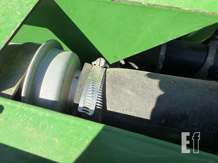 2009-john-deere-9770-sts-image-24