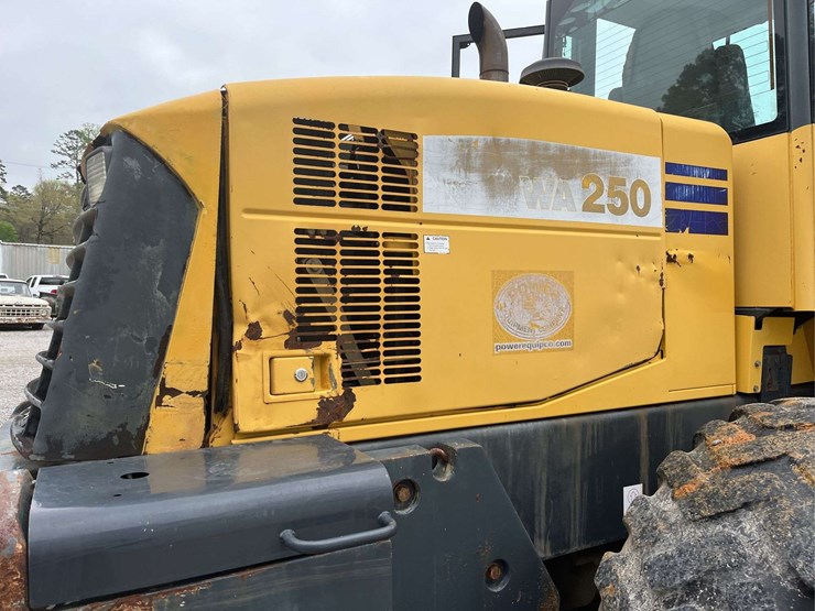 komatsu-wa250-image-15