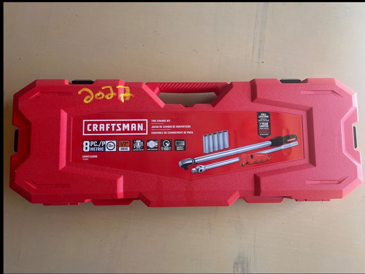 #2022-•-craftsman-tire-changing-kit-image-1