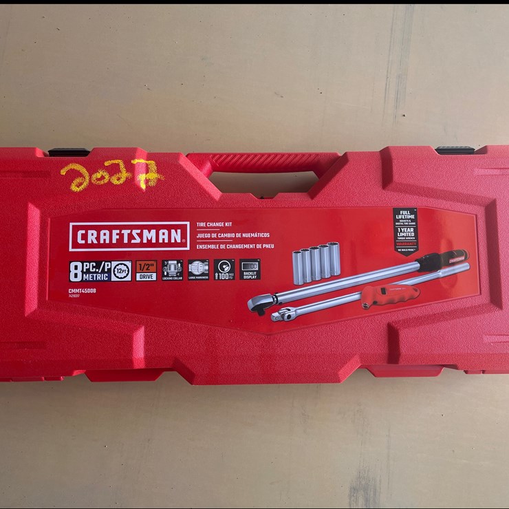#2022 • CRAFTSMAN TIRE CHANGING KIT
