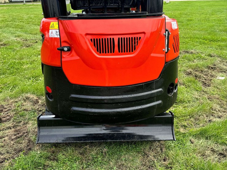 2025-industrial-nt18k-mini-excavator-...-unused...-brand-new-battery-installed-image-6