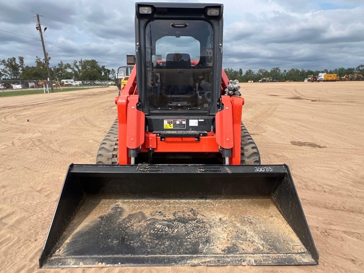 kubota-svl97-2-image-7