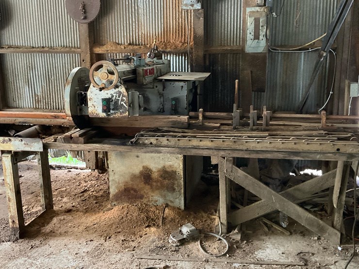 #142-•-beach-machine-chopsaw-image-12