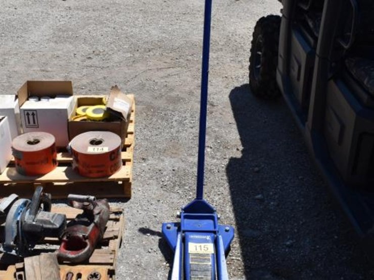 floor-jack-image-1