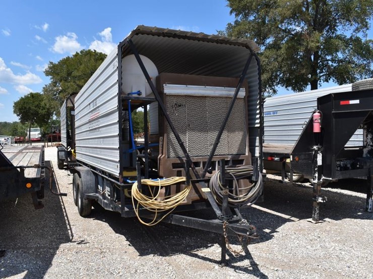 2011-16'-cooling-trailer-w/-generator,-port-a-cool-and-freezer-(vin-#-5vnbu-image-1