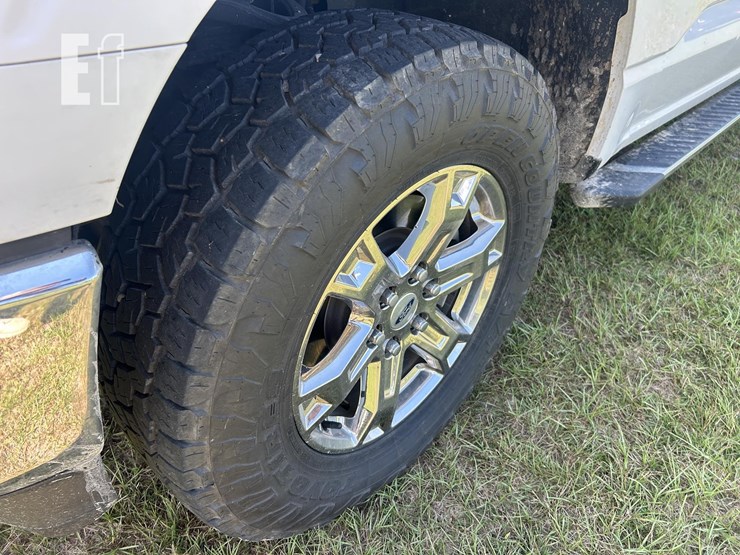 2021-ford-f150-image-15