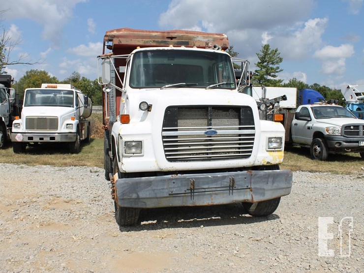 1991-ford-l9000-image-2