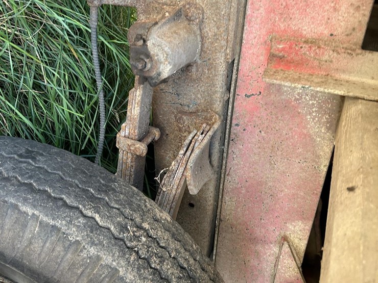 gmc-grain-truck-image-13