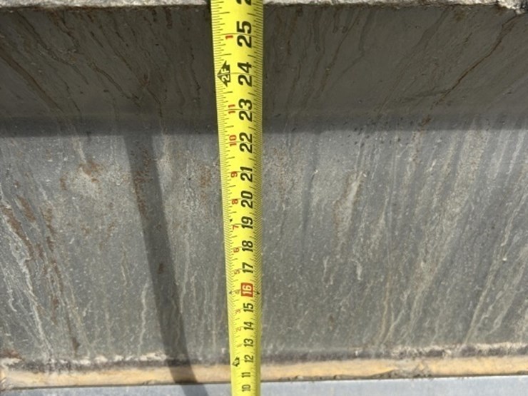 2019-caterpillar-555d-image-13