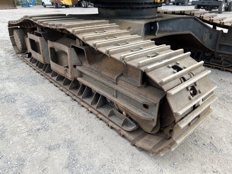 komatsu-pc240ll-image-22