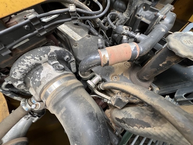 komatsu-pc240ll-image-32