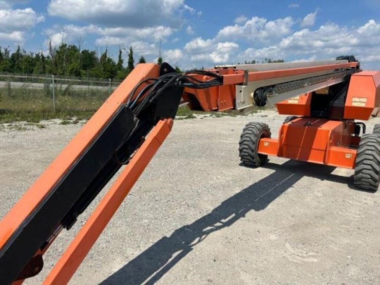 2013-jlg-660sj-image-26