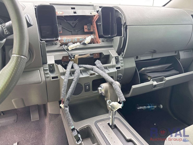 2019-nissan-frontier-image-13