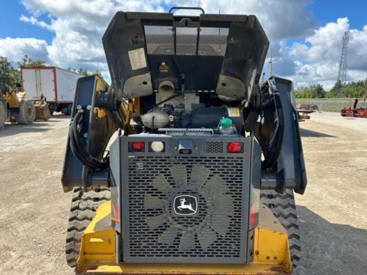 deere-331g-image-29