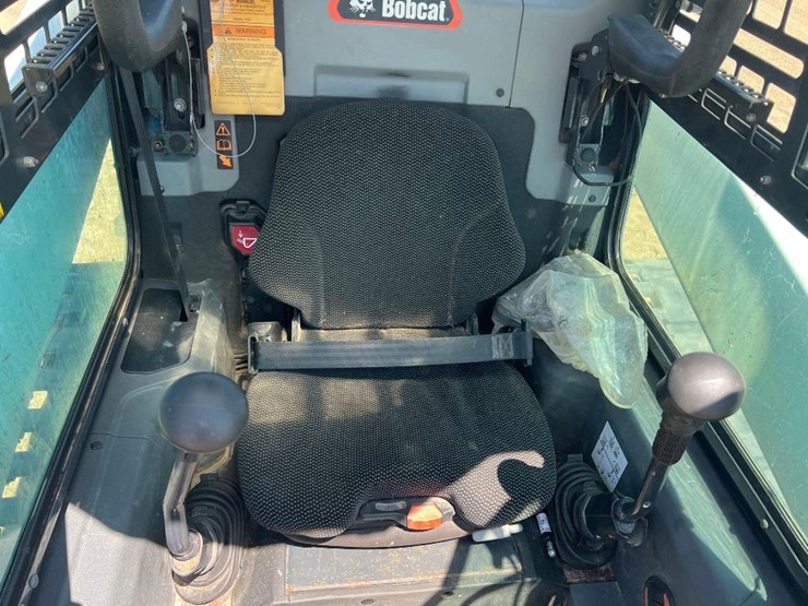 2021-bobcat-t66-image-27