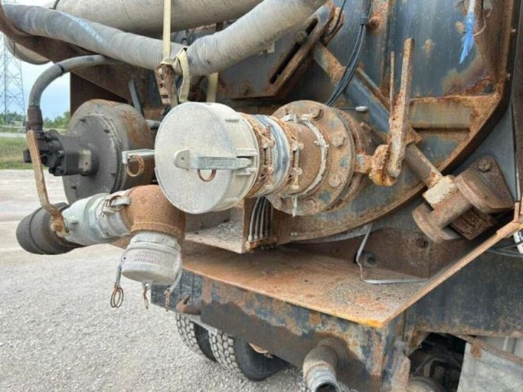 2007-sterling-l-line-t/a-flusher-truck-2fzhazde07a-image-69