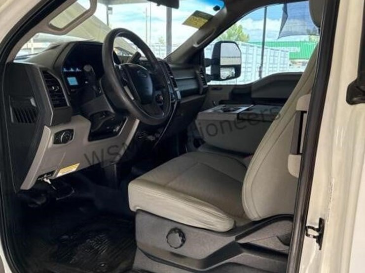 2017-ford-f250-image-22