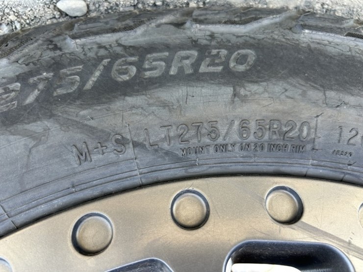 2023-ford-f250-xl-image-32