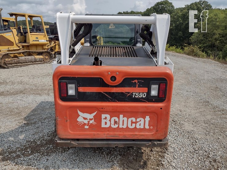 2014-bobcat-t590-image-4