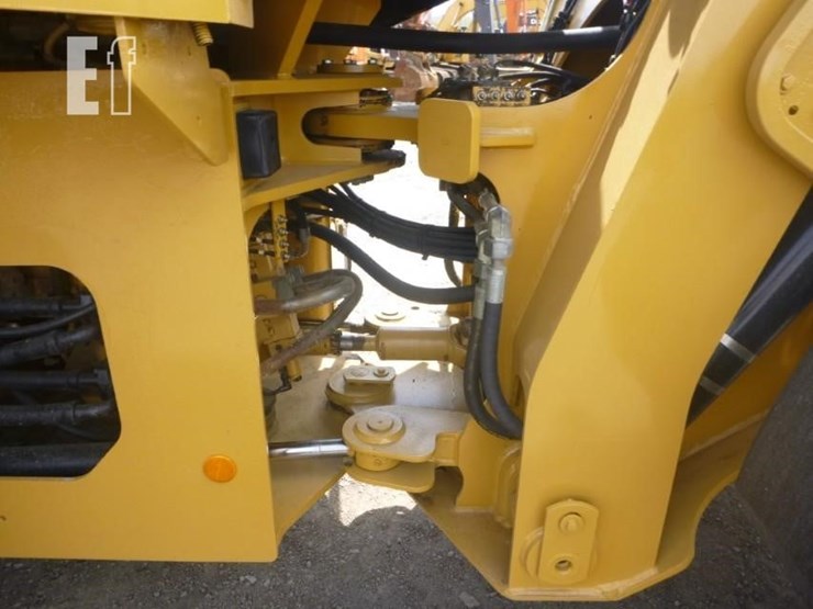 2012-caterpillar-930k-image-30