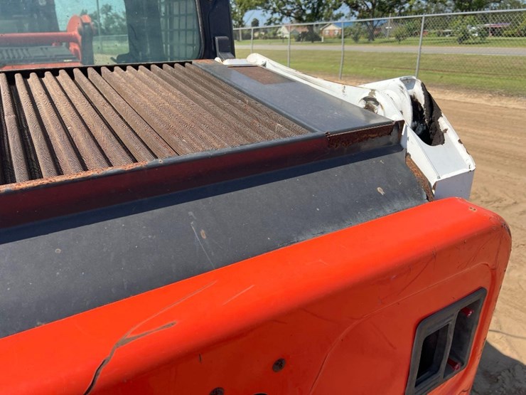 2021-bobcat-t450-image-23