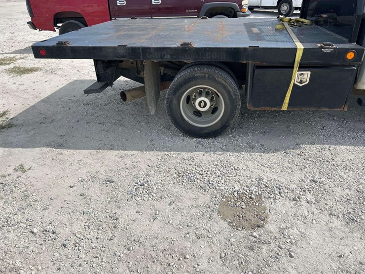 2019-chevrolet-silverado-3500hd-image-19