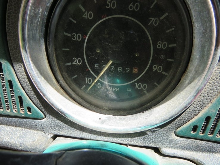 1969-volkswagen-beetle-image-9