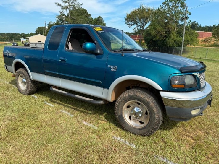 2000-ford-f150-xlt-image-1