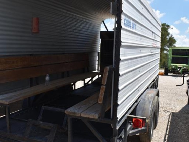 2011-16'-cooling-trailer-w/-generator,-port-a-cool-and-freezer-(vin-#-5vnbu-image-4