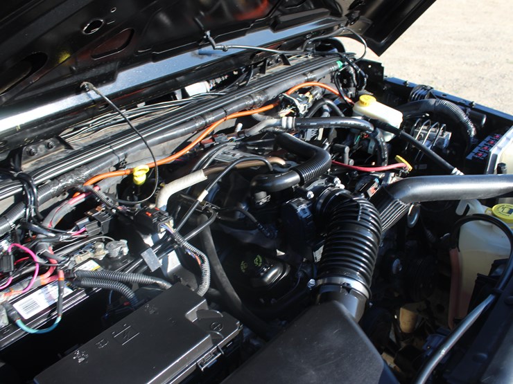 2011-jeep-wrangler-image-13
