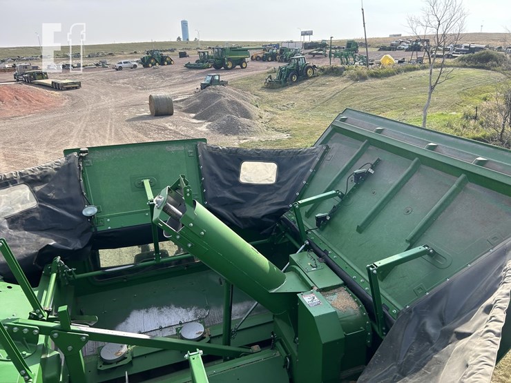 2021-john-deere-s790-image-115