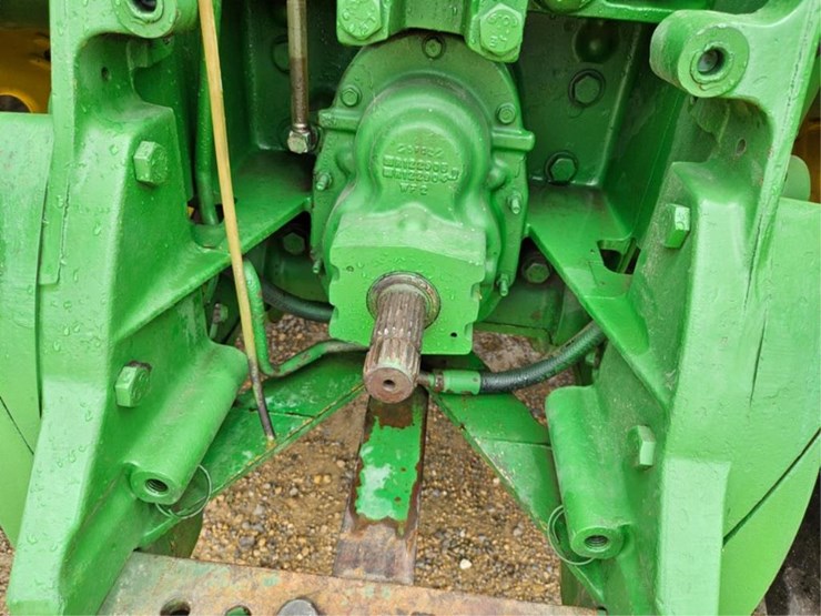 john-deere-8200-image-21