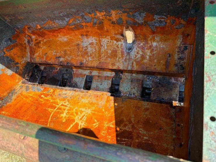john-deere-8200-image-8