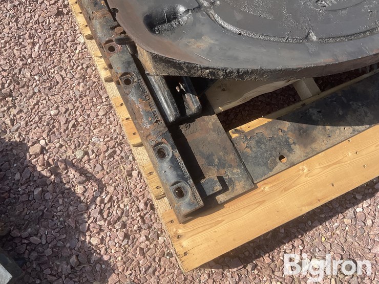 holland-air-slide-5th-wheel-plate-image-9