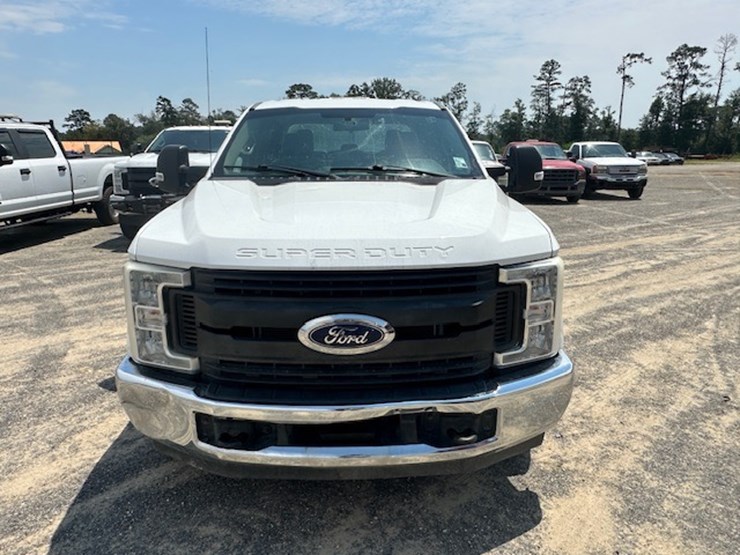 2019-ford-f250-image-6