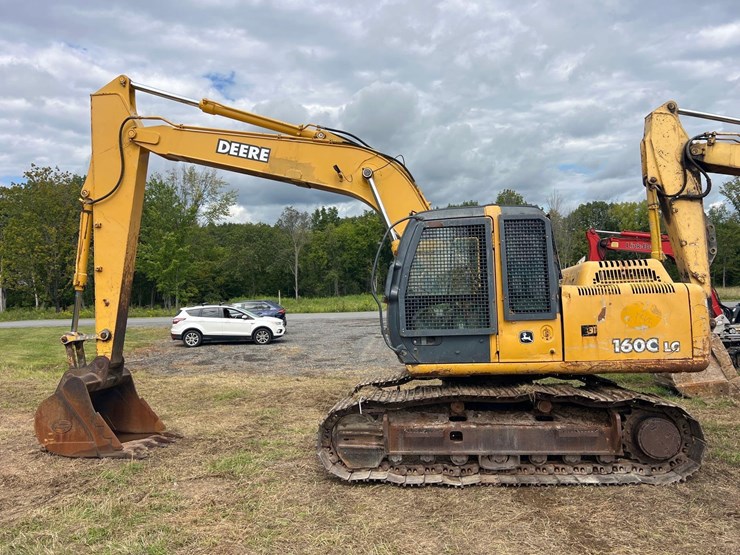 deere-160c-lc-image-1