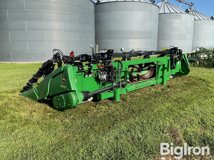 2013-john-deere-608c-image-7