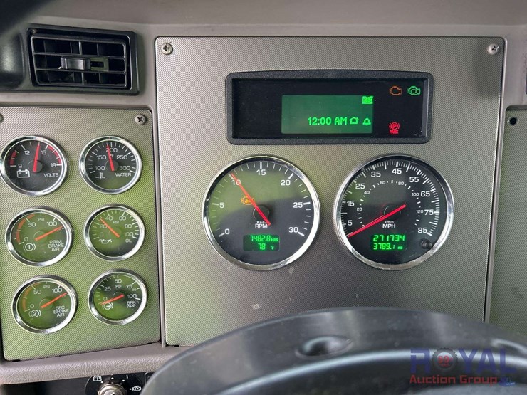 2015-kenworth-t270-image-14