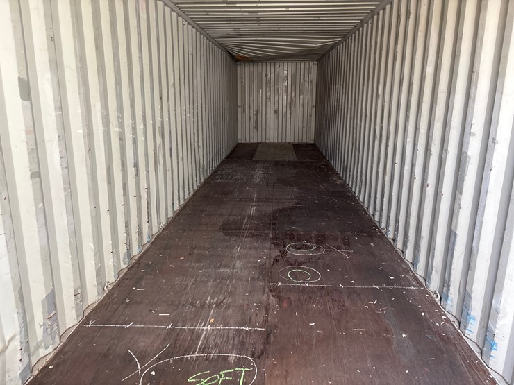 #1246-•-40ft-shipping-container-image-3