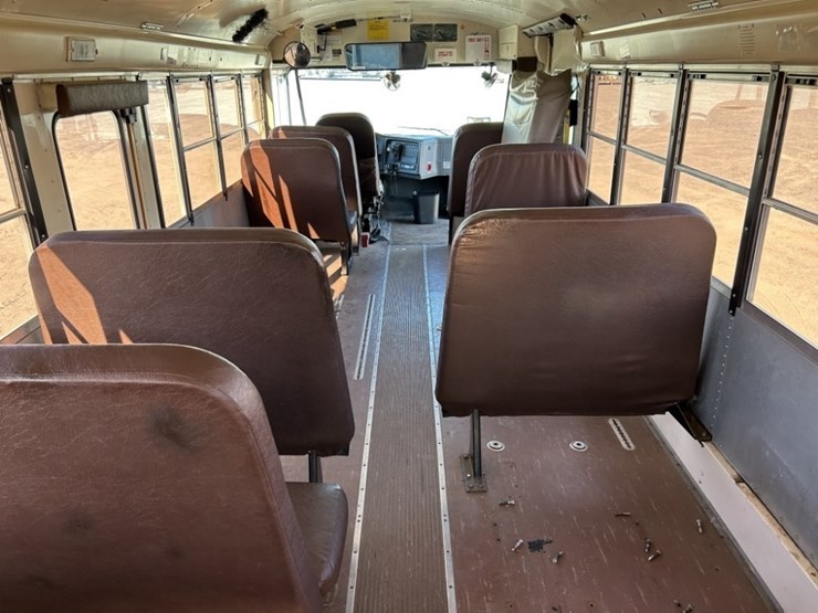 2013-ic-pb10500-school-bus-image-23