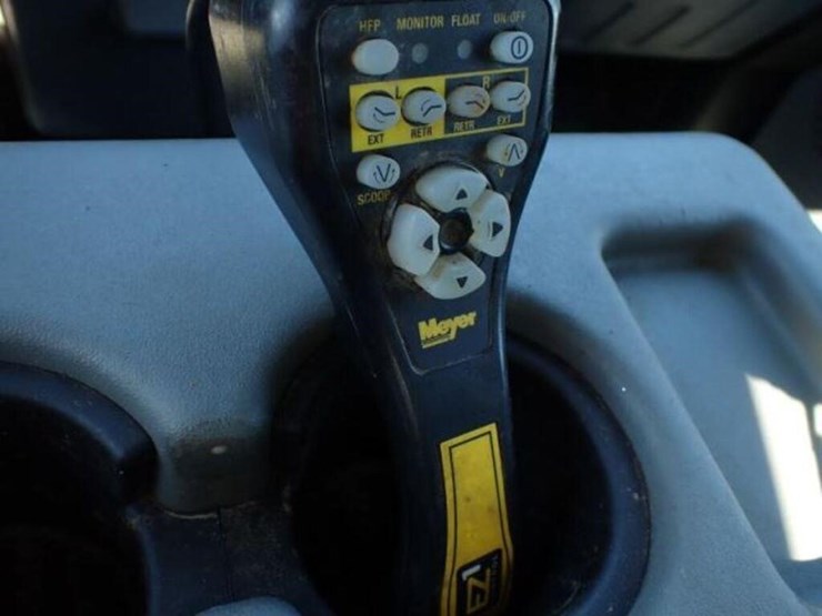 2016-ford-f550-xl-image-19