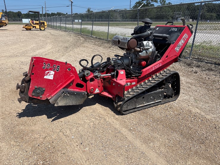 #2272-•-barreto-305g-stand-behind-stump-grinder-image-1