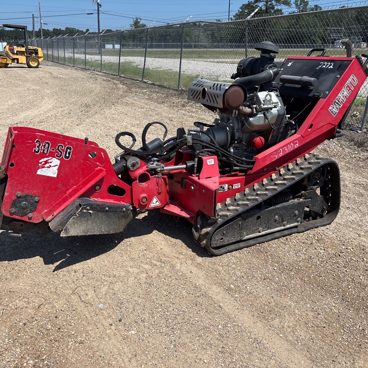 #2272 • BARRETO 305G STAND BEHIND STUMP GRINDER
