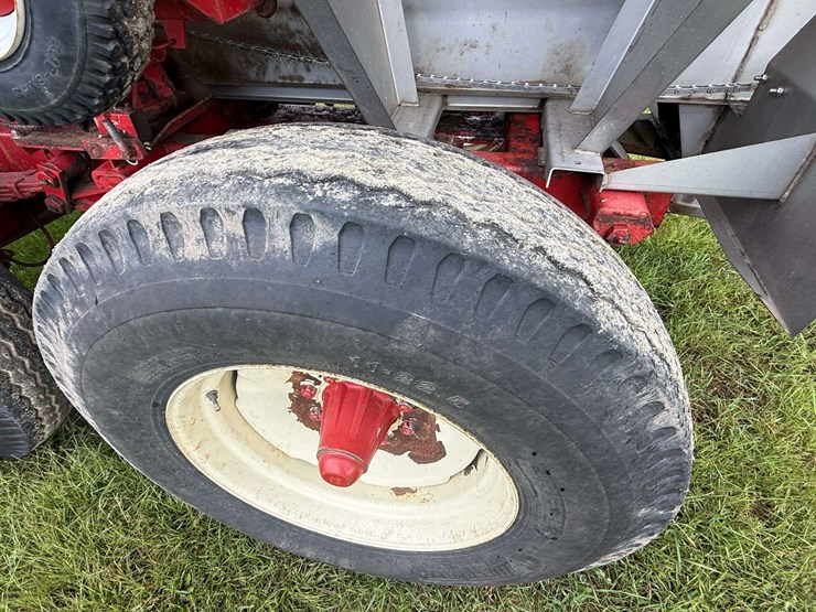 2015-ag-systems-ag800-image-17