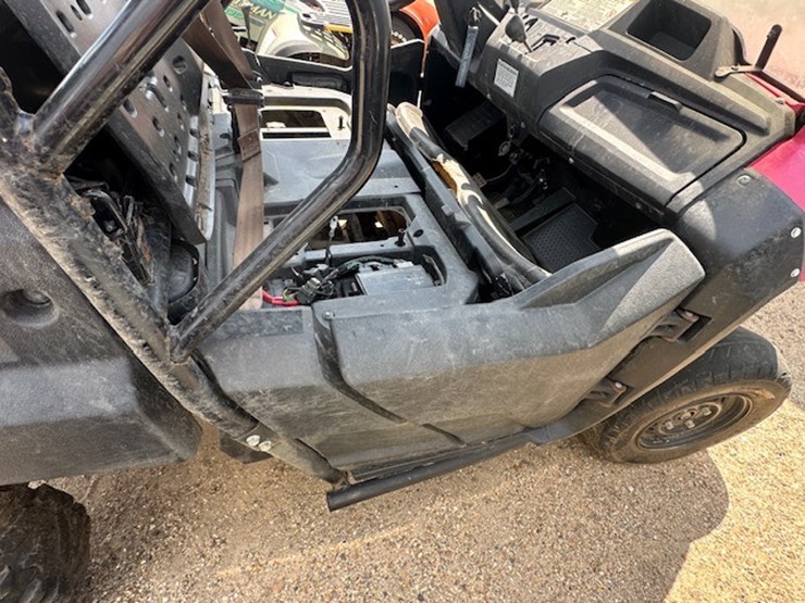 2020-honda-pioneer-700-image-32