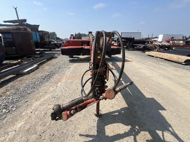 new-holland-1432-image-12