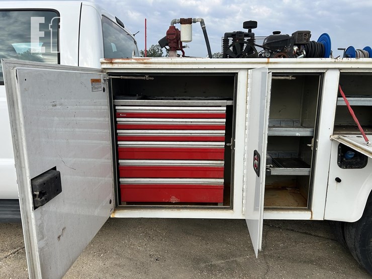 2016-ford-f550-sd-image-23
